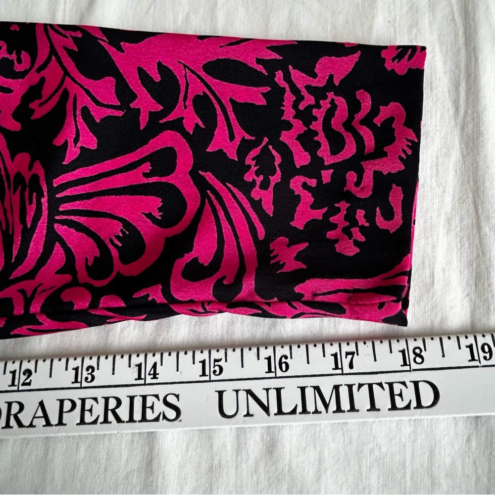 Vintage 80s Dawn Joy Pink and Black Floral Graphic Print Midi Dress with Belt - Picture 11 of 16